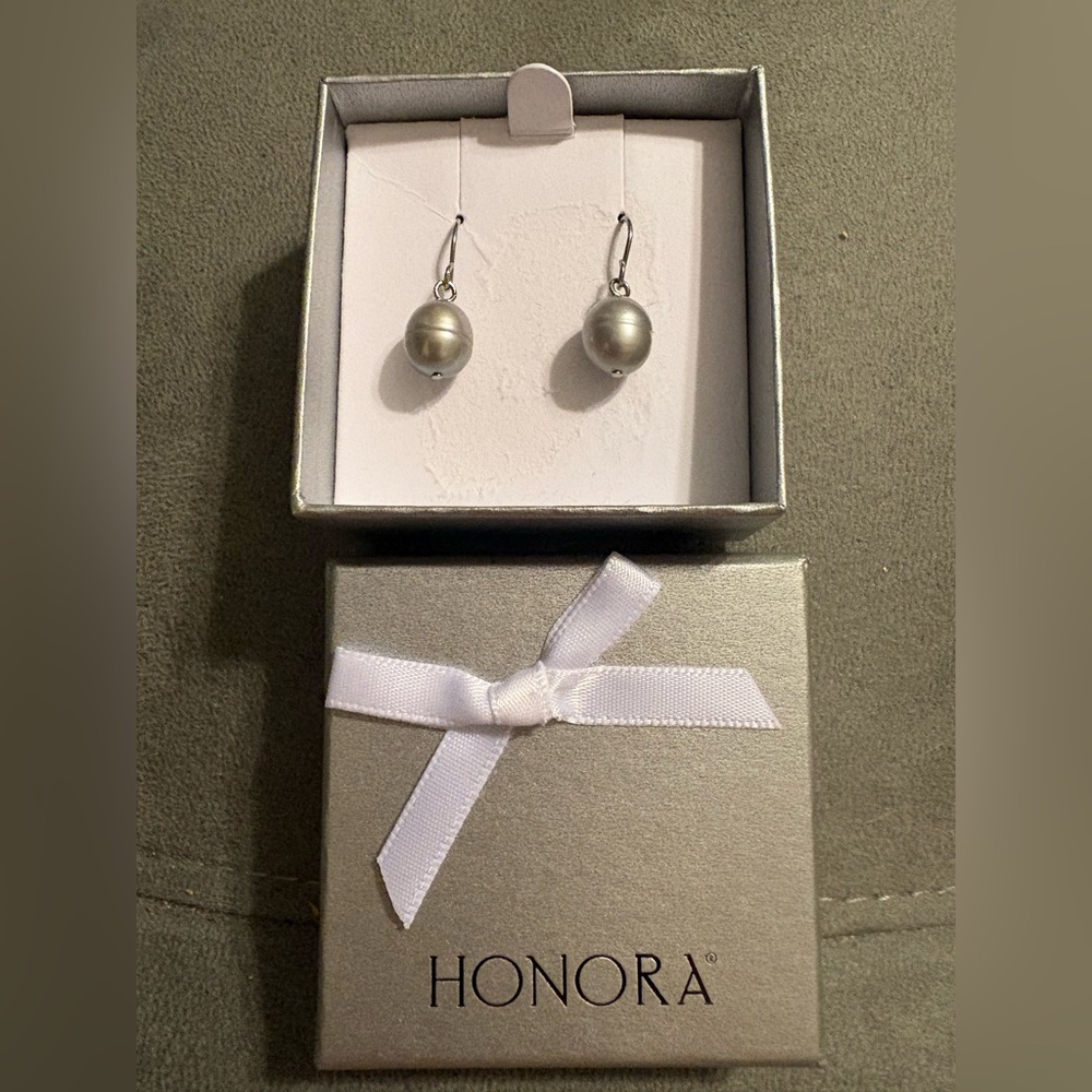 Honora Genuine Gray Pearl Dangle Earrings Wire Hook 925 Sterling NEW
